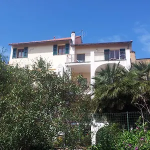 il-poggio-di-poiolo.hotelitalianriviera.com/